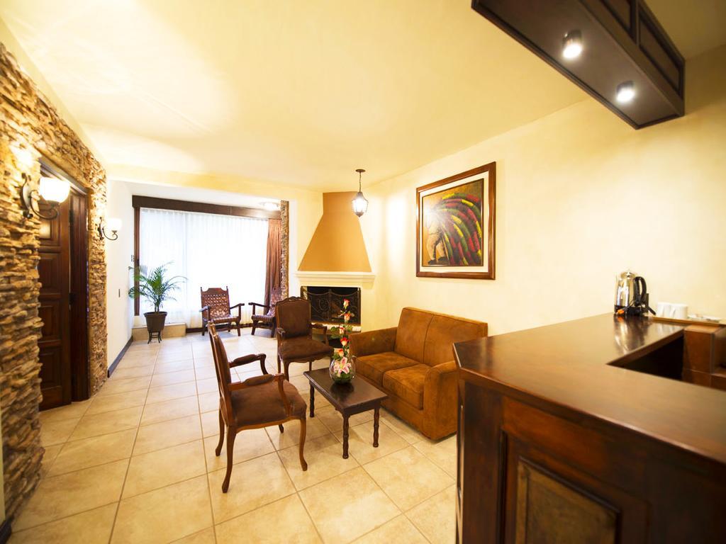 Hotel Soleil La Antigua Стая снимка