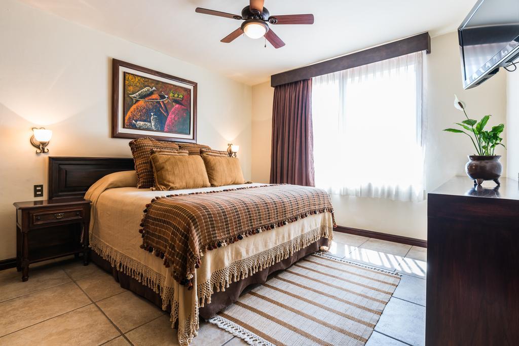 Hotel Soleil La Antigua Екстериор снимка