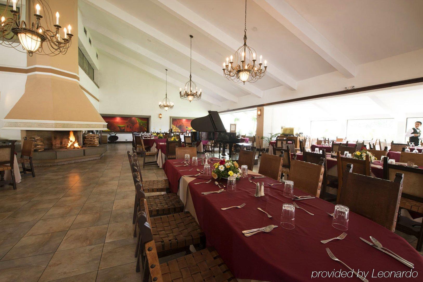 Hotel Soleil La Antigua Екстериор снимка