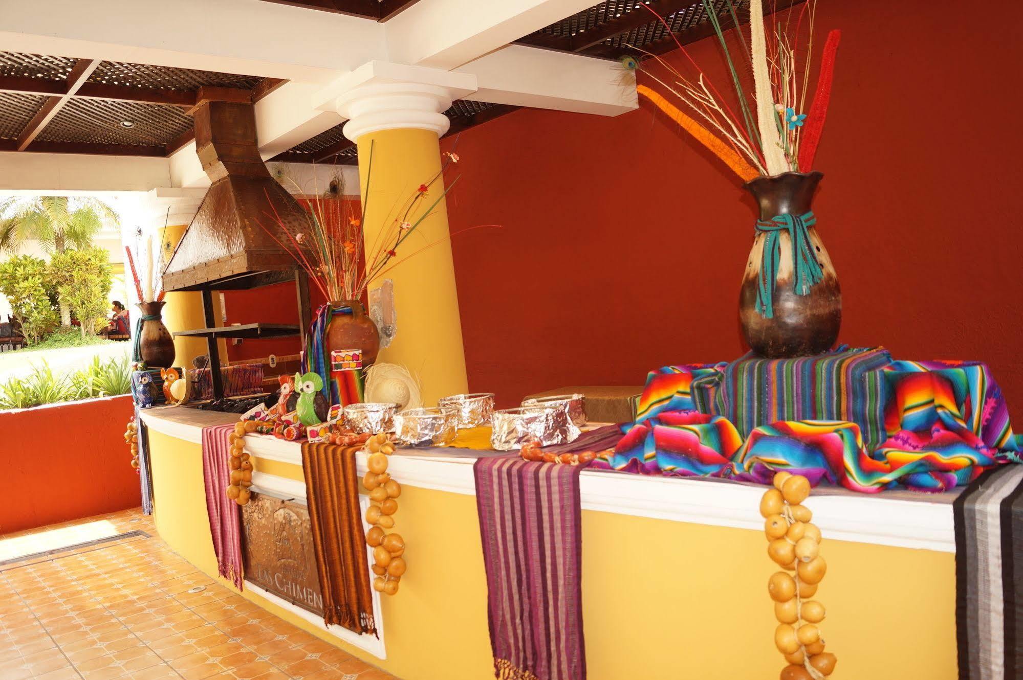 Hotel Soleil La Antigua Екстериор снимка