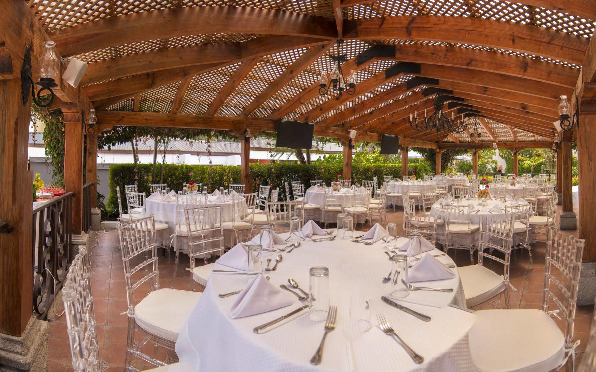 Hotel Soleil La Antigua Екстериор снимка